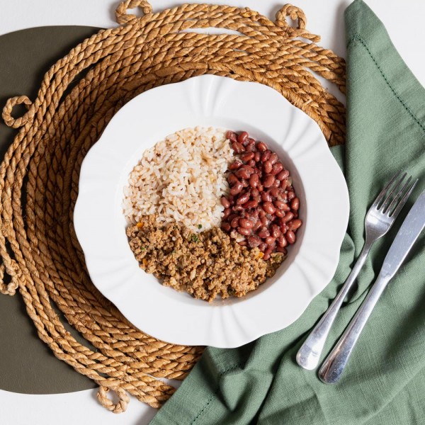 Marmita arroz e feijão vermelho com carne moída 500g