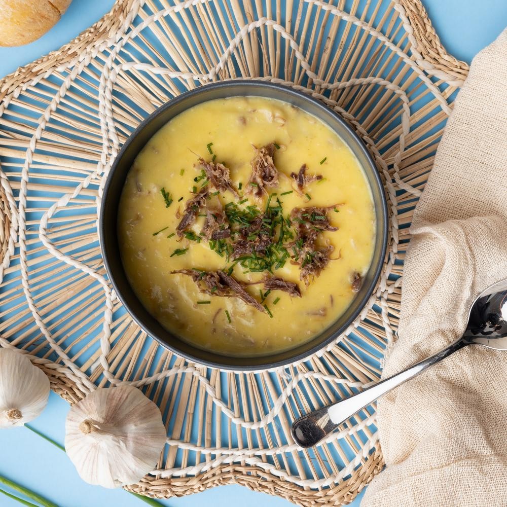 Marmita creme de mandioquinha com carne seca 300g